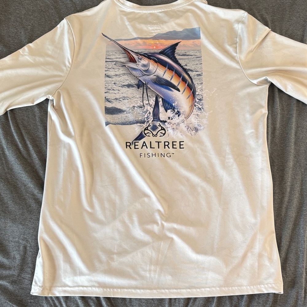 Realtree Fishing Marlin Long Sleeve Shirt